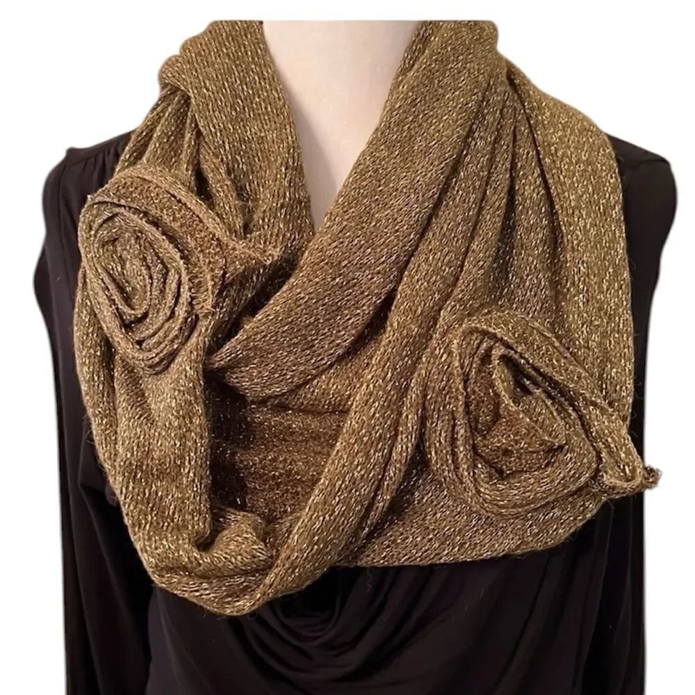 NWOT gold sparkly Infinity scarf with 2 flowers 64 inches around cute sparkly